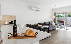Shamrock House C
